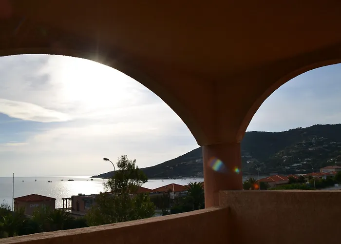 Lägenhetshotell Le California Sagone (Corsica)