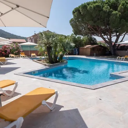 Le California Aparthotel 2*