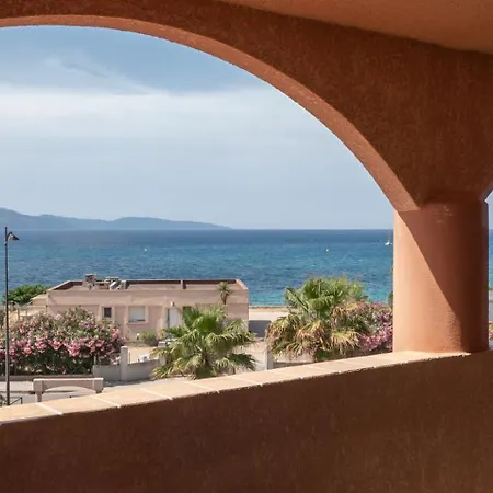 アパートホテル Le California