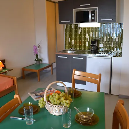 Le California 아파트호텔 사공