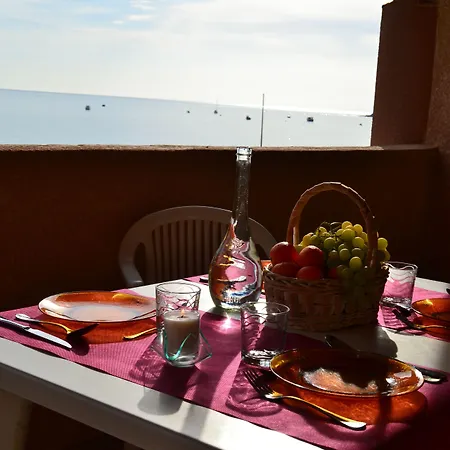 Le California 아파트호텔 사공