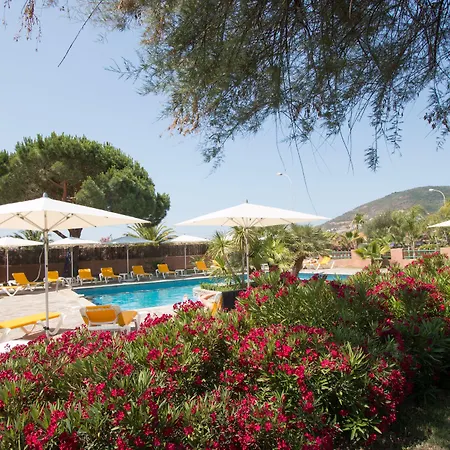 Aparthotel Le California