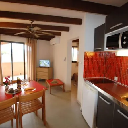 Le California Aparthotel 2*