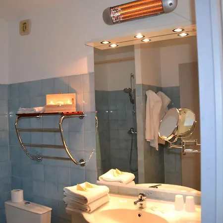 アパートホテル Le California