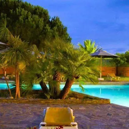 Aparthotel Le California
