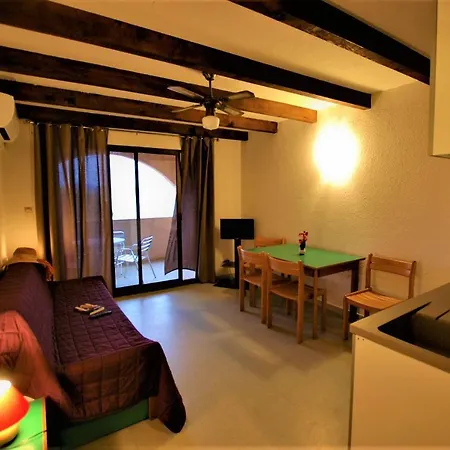 Le California 2*