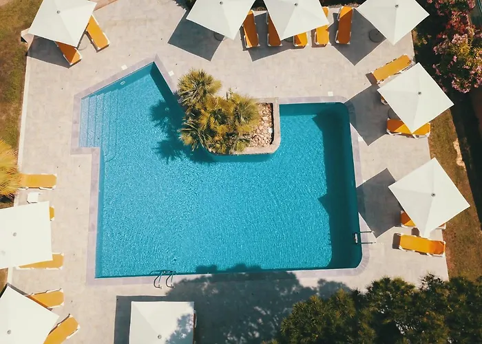 Aparthotel Le California Sagone (Corsica)