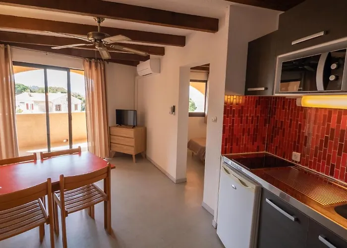 Le California Aparthotel 2*