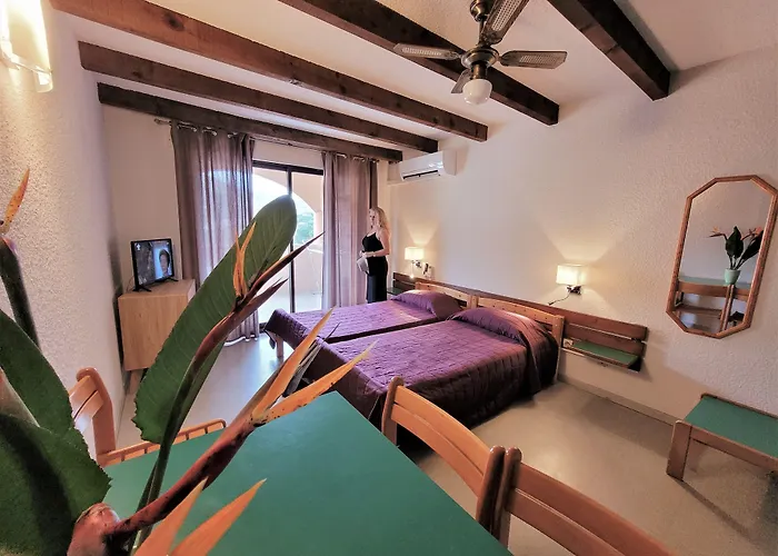 Le California Aparthotel