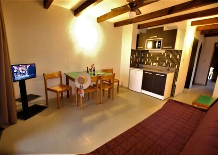 Aparthotel Le California Sagone (Corsica)