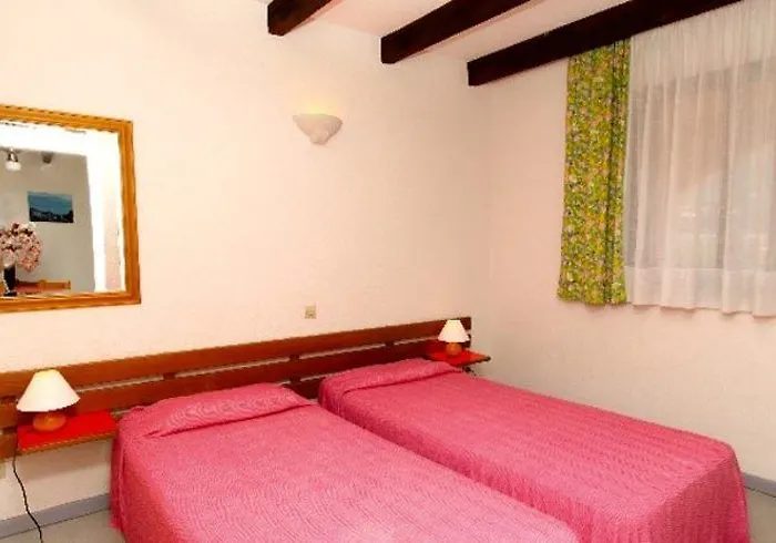 Le California Aparthotel Sagone (Corsica)