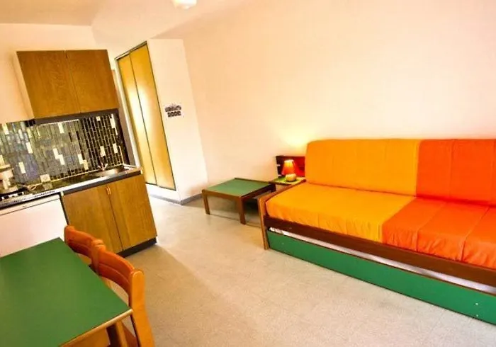 Le California Aparthotel Sagone (Corsica)