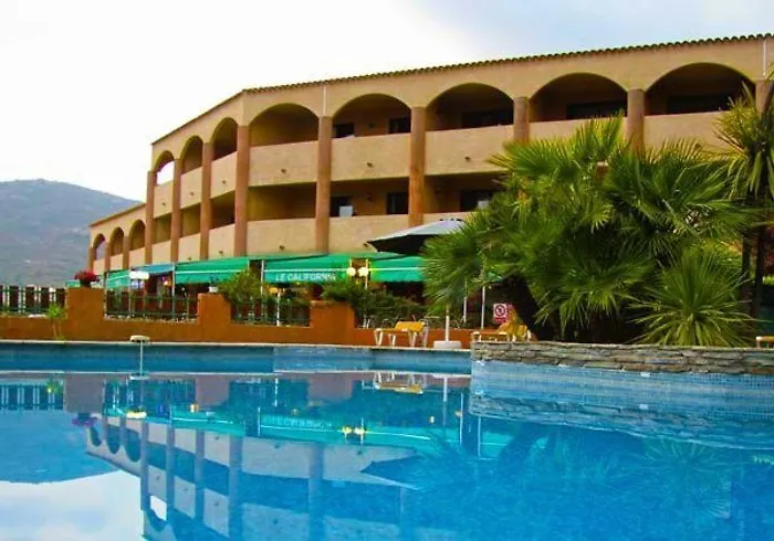 Aparthotel Le California 2*